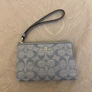 COACH nolita Corner Zip Wristlet In Signature Chambray cornflower